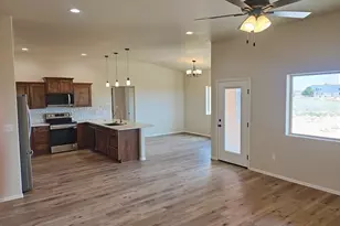 1020 N Kirkwood Dr, Pueblo West, CO 81007 - Photo 10