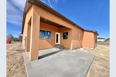 1020 N Kirkwood Dr, Pueblo West, CO 81007 - Photo 4