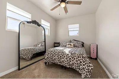 1302 E 10th St, Pueblo, CO 81001 - Photo 12