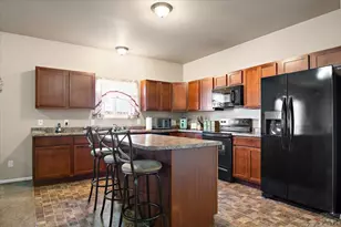 3319 Fox Den Ct, Pueblo, CO 81005 - Photo 4