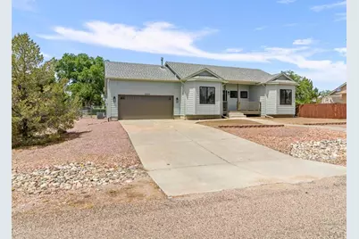239 W Mangrum Dr, Pueblo West, CO 81007 - Photo 2