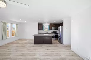 2203 W 15th St, Pueblo, CO 81003 - Photo 10