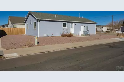 821 N Raynolds Ave, Canon City, CO 81212 - Photo 4