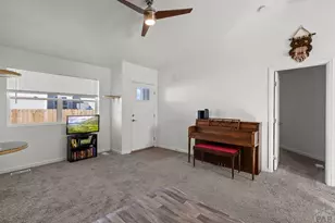 821 N Raynolds Ave, Canon City, CO 81212 - Photo 6