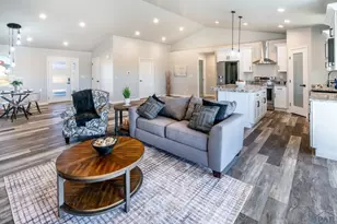 1758 N Billy the Kid Ln, Pueblo West, CO 81007 - Photo 4