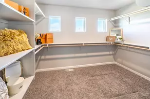 1758 N Billy the Kid Ln, Pueblo West, CO 81007 - Photo 32