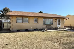 1908 Lynwood Ln, Pueblo, CO 81005 - Photo 2