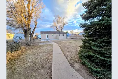 4205 St Clair Ave, Pueblo, CO 81005 - Photo 34