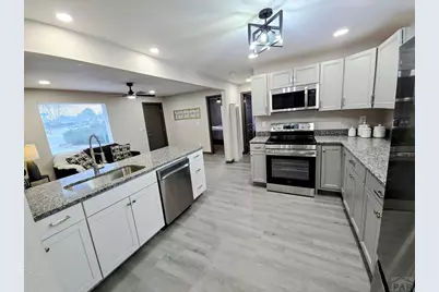 4205 St Clair Ave, Pueblo, CO 81005 - Photo 14