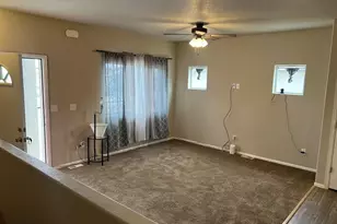 2440 W 19th St, Pueblo, CO 81003 - Photo 2