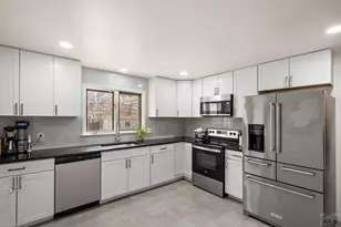 151 Cornell Cir, Pueblo, CO 81005 - Photo 8