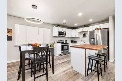 3713 Lancaster Dr, Pueblo, CO 81005 - Photo 4