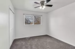 7 Kingsbridge Pl, Pueblo, CO 81001 - Photo 38