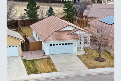960 Peachcrest Dr, Pueblo, CO 81005 - Photo 2