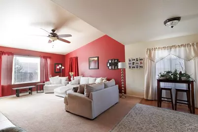 2216 Longhorn Dr, Pueblo, CO 81008 - Photo 4