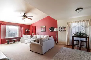 2216 Longhorn Dr, Pueblo, CO 81008 - Photo 4