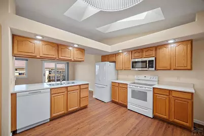 179 S Carmel Court, Pueblo, CO 81007 - Photo 6
