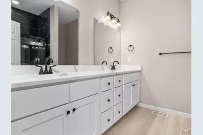 981 E Waverly Dr, Pueblo West, CO 81007 - Photo 16