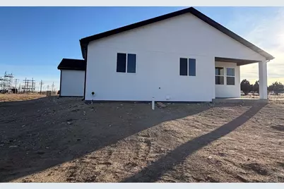981 E Waverly Dr, Pueblo West, CO 81007 - Photo 24