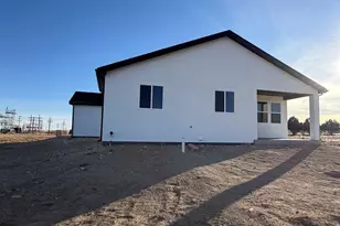 981 E Waverly Dr, Pueblo West, CO 81007 - Photo 24