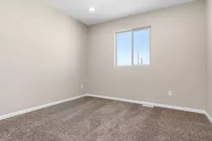 981 E Waverly Dr, Pueblo West, CO 81007 - Photo 20