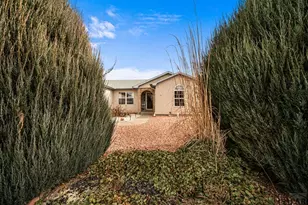 126 S Burke Ct, Pueblo, CO 81007 - Photo 40