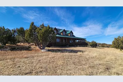 3425 Vaughn View Dr, Pueblo, CO 81005 - Photo 2