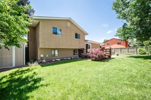 8 Cornflower Ct, Pueblo, CO 81001 - Photo 28