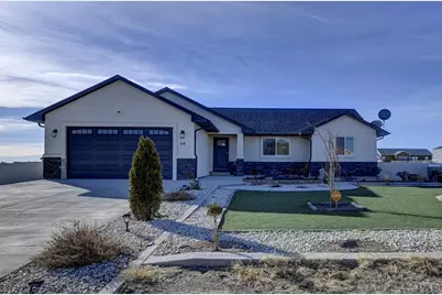 40 E Lyons Dr, Pueblo West, CO 81007 - Photo 1