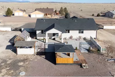 40 E Lyons Dr, Pueblo West, CO 81007 - Photo 24