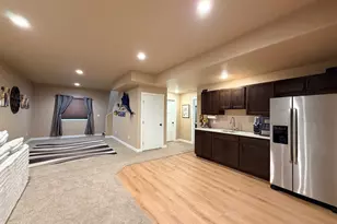 1285 E De La Vista Ct, Pueblo West, CO 81007 - Photo 24