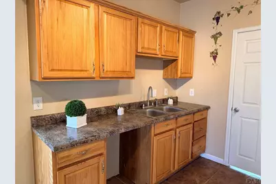 1809 Spruce St, Pueblo, CO 81004 - Photo 16
