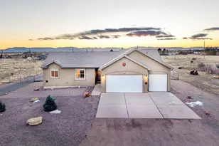 521 N Ramaldo Dr, Pueblo West, CO 81007 - Photo 2