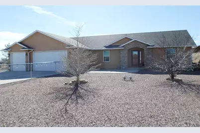 1450 E Farley Ave, Pueblo West, CO 81007 - Photo 10
