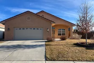 964 Peachcrest Dr, Pueblo, CO 81005 - Photo 1