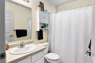 22 Roundhouse St, Montrose, CO 81401 - Photo 8
