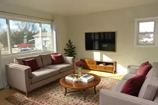 2950 Lancaster Dr, Pueblo, CO 81005 - Photo 2