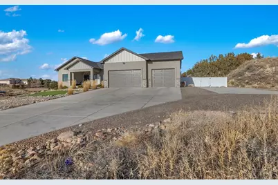 113 W Alexis Dr, Pueblo West, CO 81007 - Photo 46