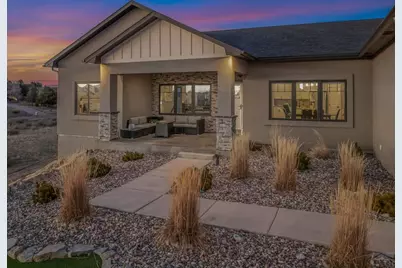 113 W Alexis Dr, Pueblo West, CO 81007 - Photo 4