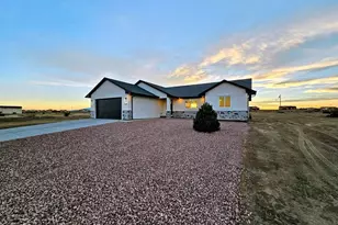 1259 N Blazing Trail Dr, Pueblo West, CO 81007 - Photo 2