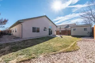935 Maplecrest Dr, Pueblo, CO 81005 - Photo 40