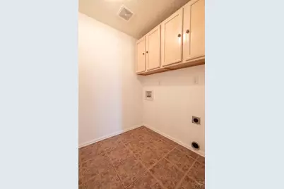 935 Maplecrest Dr, Pueblo, CO 81005 - Photo 18