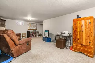 2932 8th Ave, Pueblo, CO 81008 - Photo 48