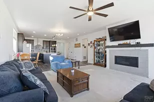 3322 Bella Luna Dr, Pueblo, CO 81001 - Photo 6