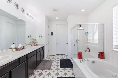 3322 Bella Luna Dr, Pueblo, CO 81001 - Photo 8