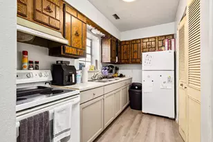 3223-3225 Baltimore Ave, Pueblo, CO 81008 - Photo 2