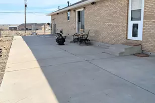 1177 E Kirkwood Dr, Pueblo West, CO 81007 - Photo 32