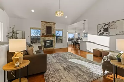 1507 Lynn Meadows Dr, Pueblo, CO 81005 - Photo 2