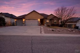 1507 Lynn Meadows Dr, Pueblo, CO 81005 - Photo 1