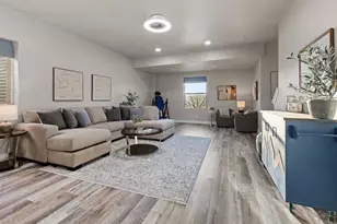 1507 Lynn Meadows Dr, Pueblo, CO 81005 - Photo 4